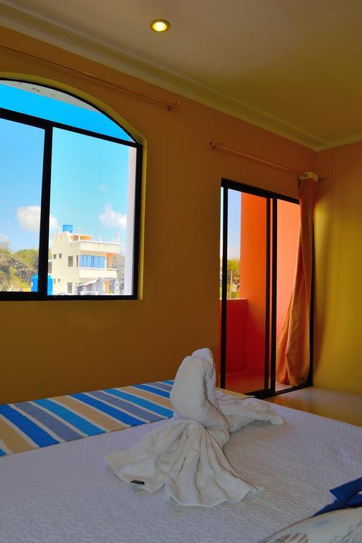 Hostal Duncan Puerto Ayora  Exteriér fotografie