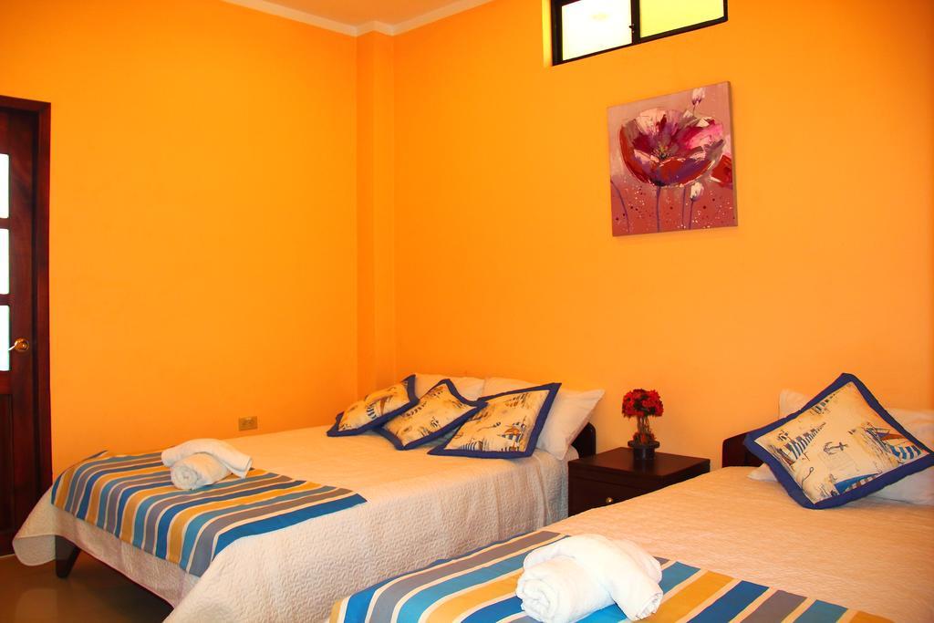 Hostal Duncan Puerto Ayora  Exteriér fotografie