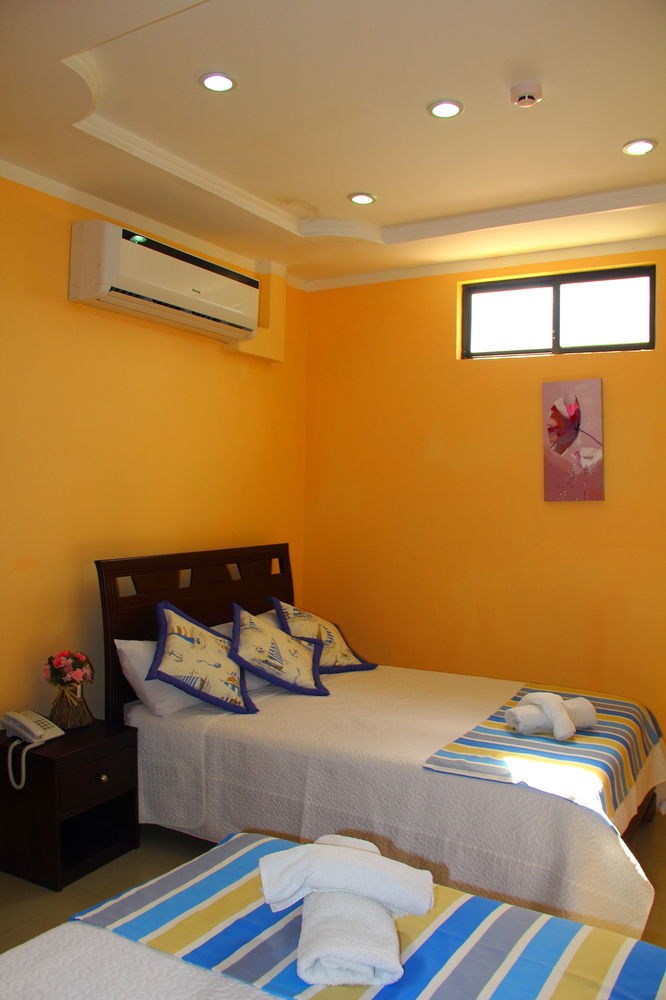 Hostal Duncan Puerto Ayora  Exteriér fotografie