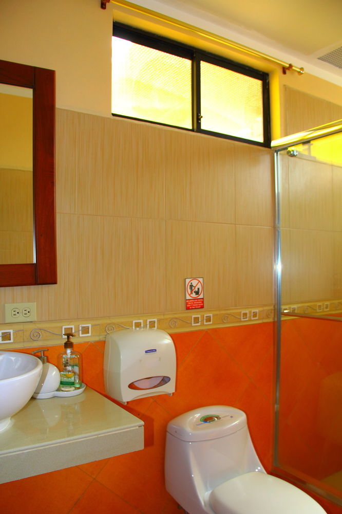 Hostal Duncan Puerto Ayora  Exteriér fotografie